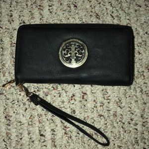 Black Wristlet